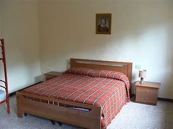 Guest house La Locanda Del Minatore Hotel La Pesta Italy
